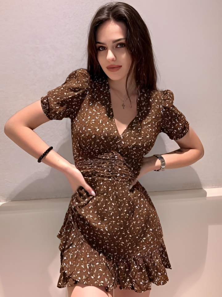 Устинья привлекальеная девушка из Норильска цена от 4000 руб