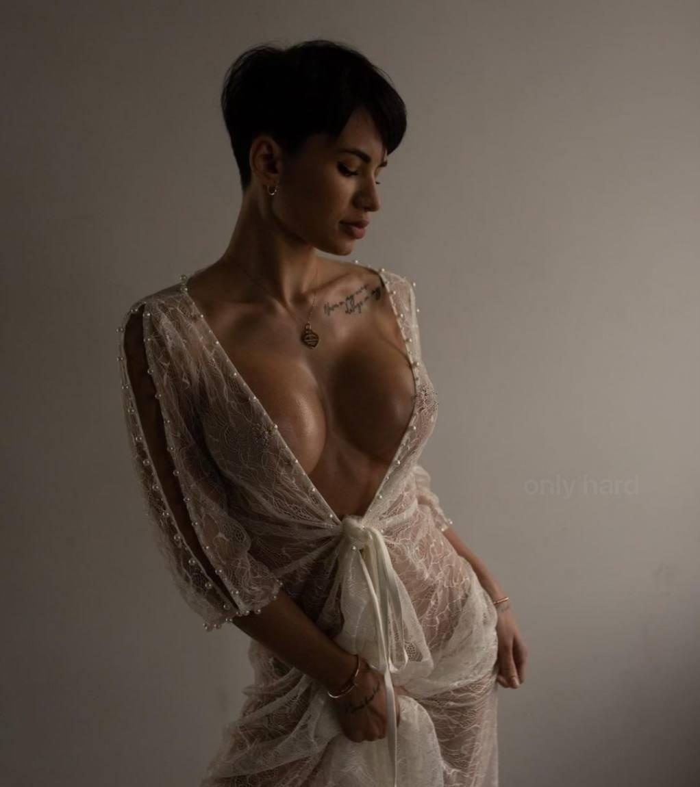 Ника привлекальеная девушка из Норильска цена от 7000 руб