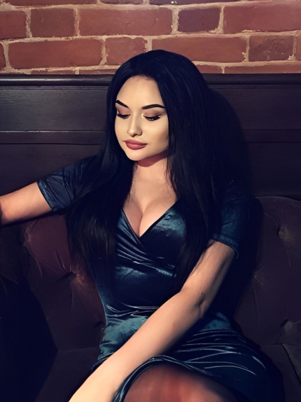 Лилия привлекательная девушка из Норильска цена от 3000 руб