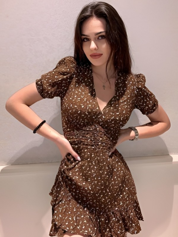 Василиса привлекательная девушка из Норильска цена от 10000 руб