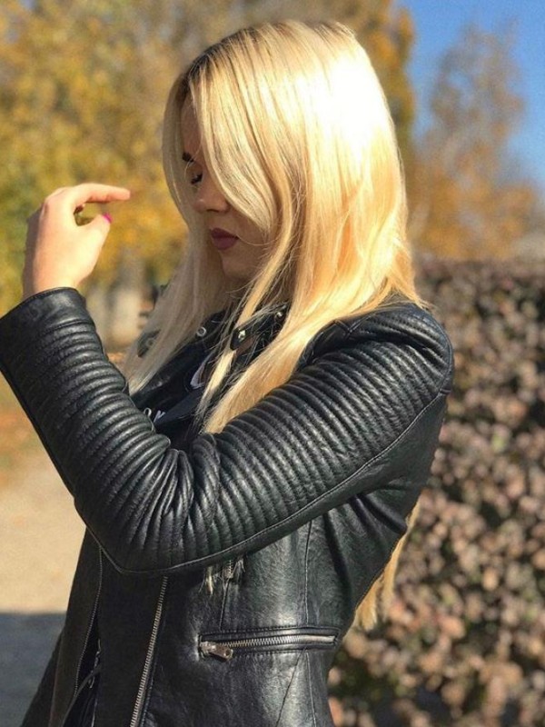 Рада привлекательная девушка из Норильска цена от 5000 руб