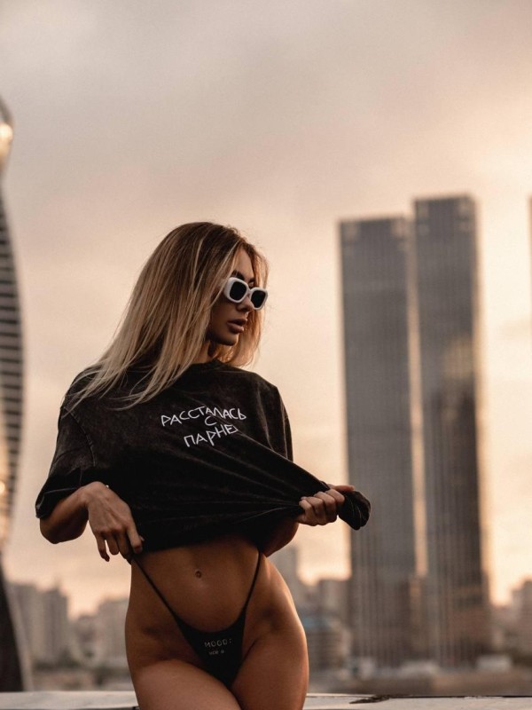 Ольга привлекательная девушка из Норильска цена от 6000 руб