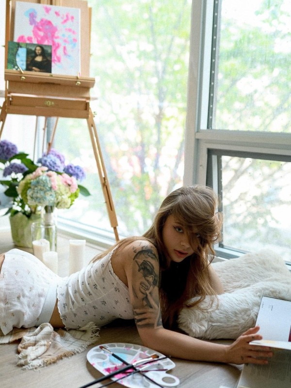 Аврора привлекательная девушка из Норильска цена от 8000 руб